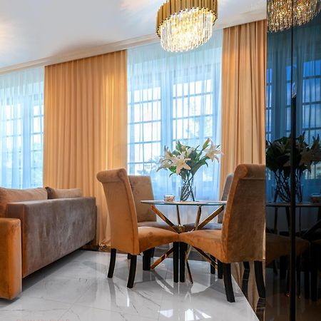 Apartament Versace Jana Pawla Breslavia Exterior foto